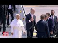 Papst mit Maschine des Königs zurück nach Rom