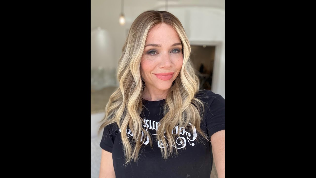 “ANGIE” GARDEAUX DELUXE MONO TOP WIG