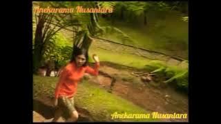 Pengertian (ELLYA KHADAM) Karya: Ellya Khadam