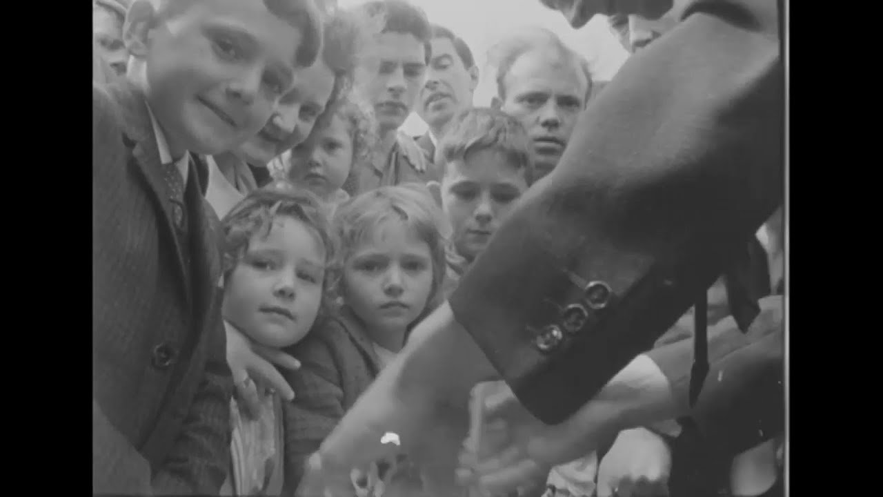 Card Tricks at The Galway Races, Ireland 1967