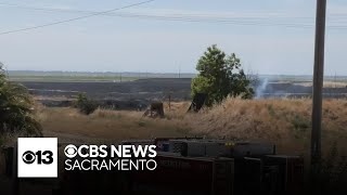 Fast-moving grass fire in Sacramento burns 60 acres, threatened structures