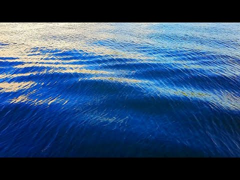 Футаж Волны на Воде в Замедленной Съемке. Волны в Слоу Моушн. Видеофутажи. Футажи для видеомонтажа
