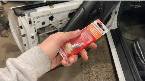 4th gen F-BODY Camaro, Firebird, Trans Am window off track $8 Autozone fix