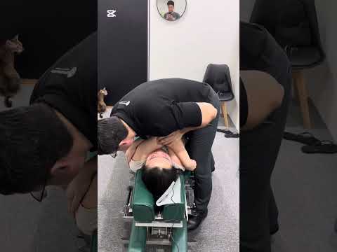 ASMR Chiropractic Adjustment Singapore | Re:Chiropractic