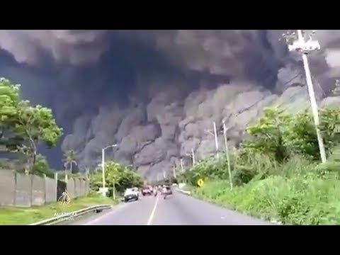 Eruptirao vulkan Fuego, najmanje 25 osoba poginulo