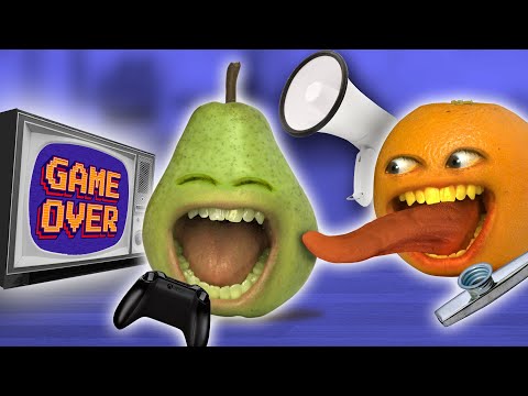 Annoying Pear While He Plays Games!!