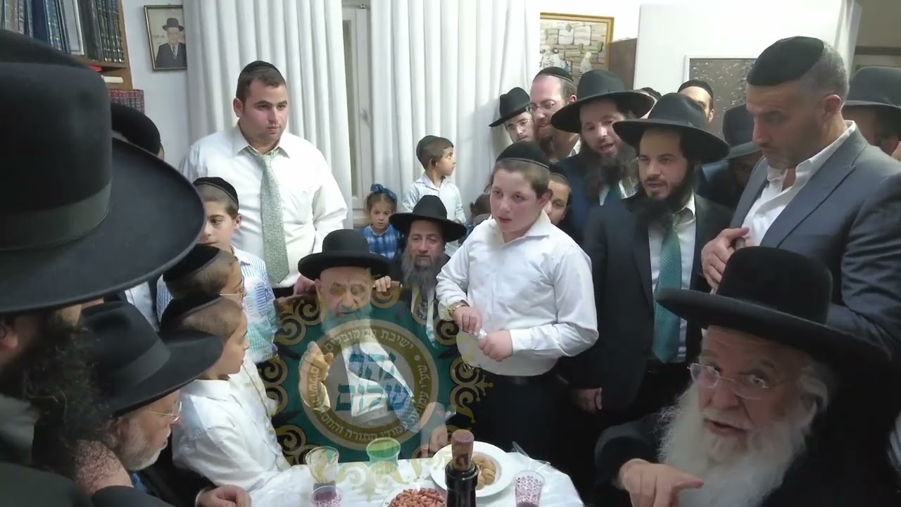 הקבלת פני רבו פסח התשפג מו"ר המקובל ר' בניהו שמואלי שליט"א בבית ראש הישיבה חכם משה צדקה שליט"א