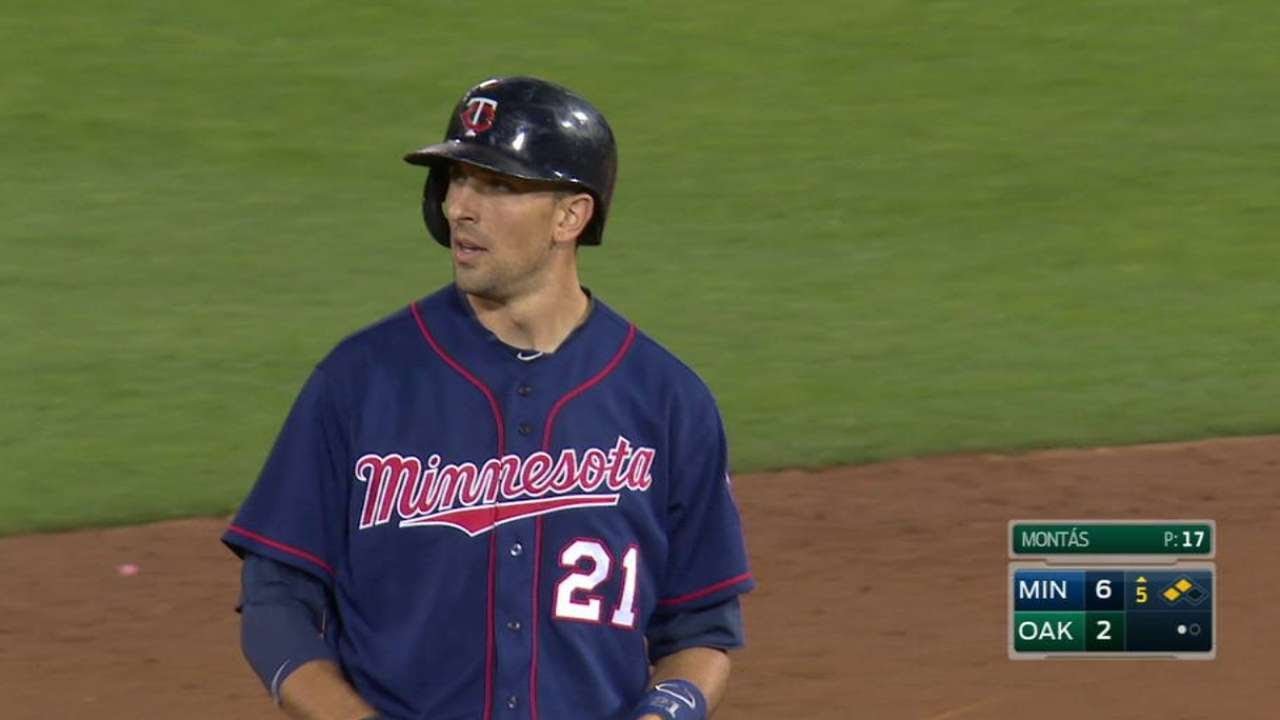 MIN@OAK: Castro hits second RBI double to left field