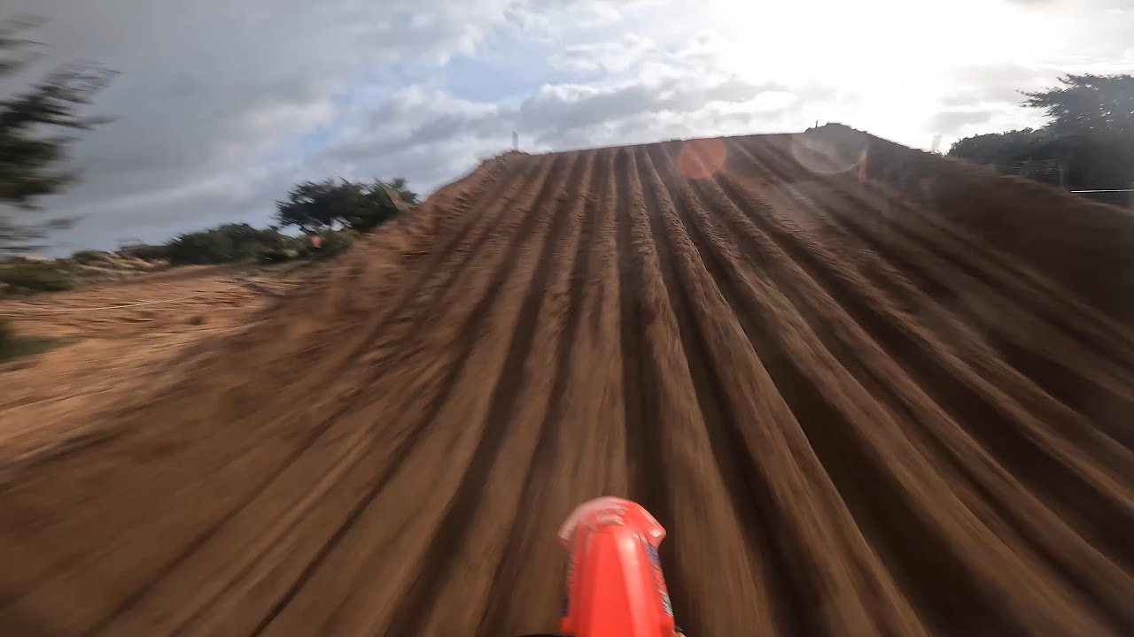 ERRORE ENORME  : GIRO NELLA PISTA DI RIOLA SARDO  🥵