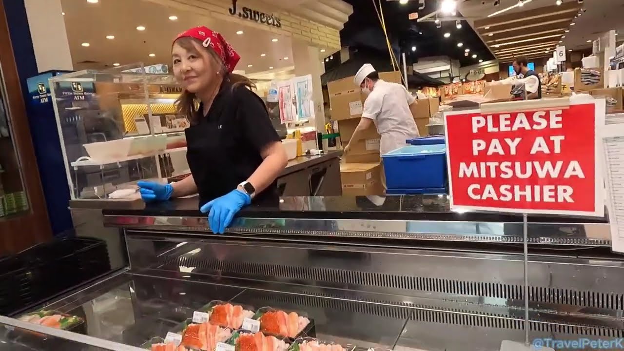 The Mitsuwa Marketplace at Arlington Heights, Illinois