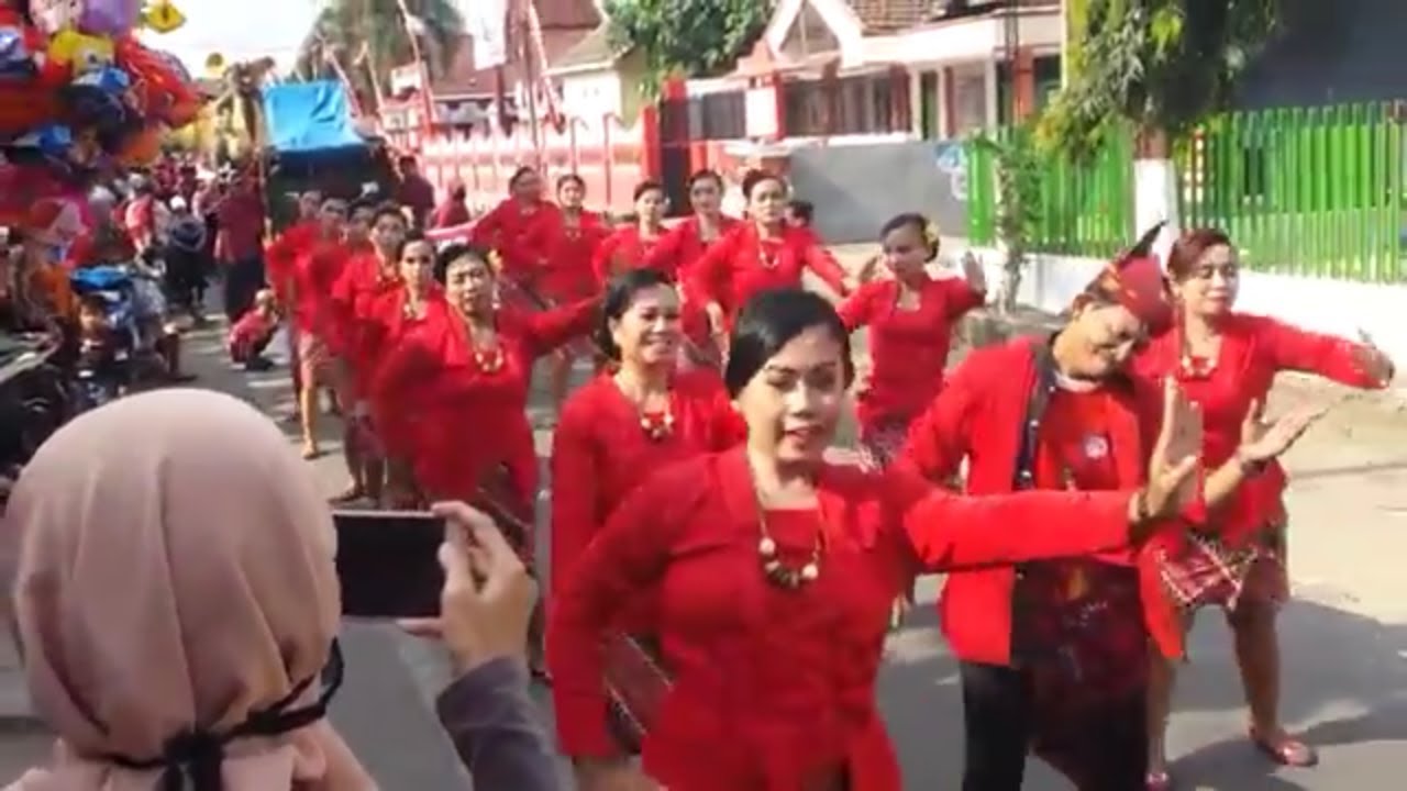 TARI PRAU LAYAR (BALAPAN GANG 10 & 11 BLITAR)