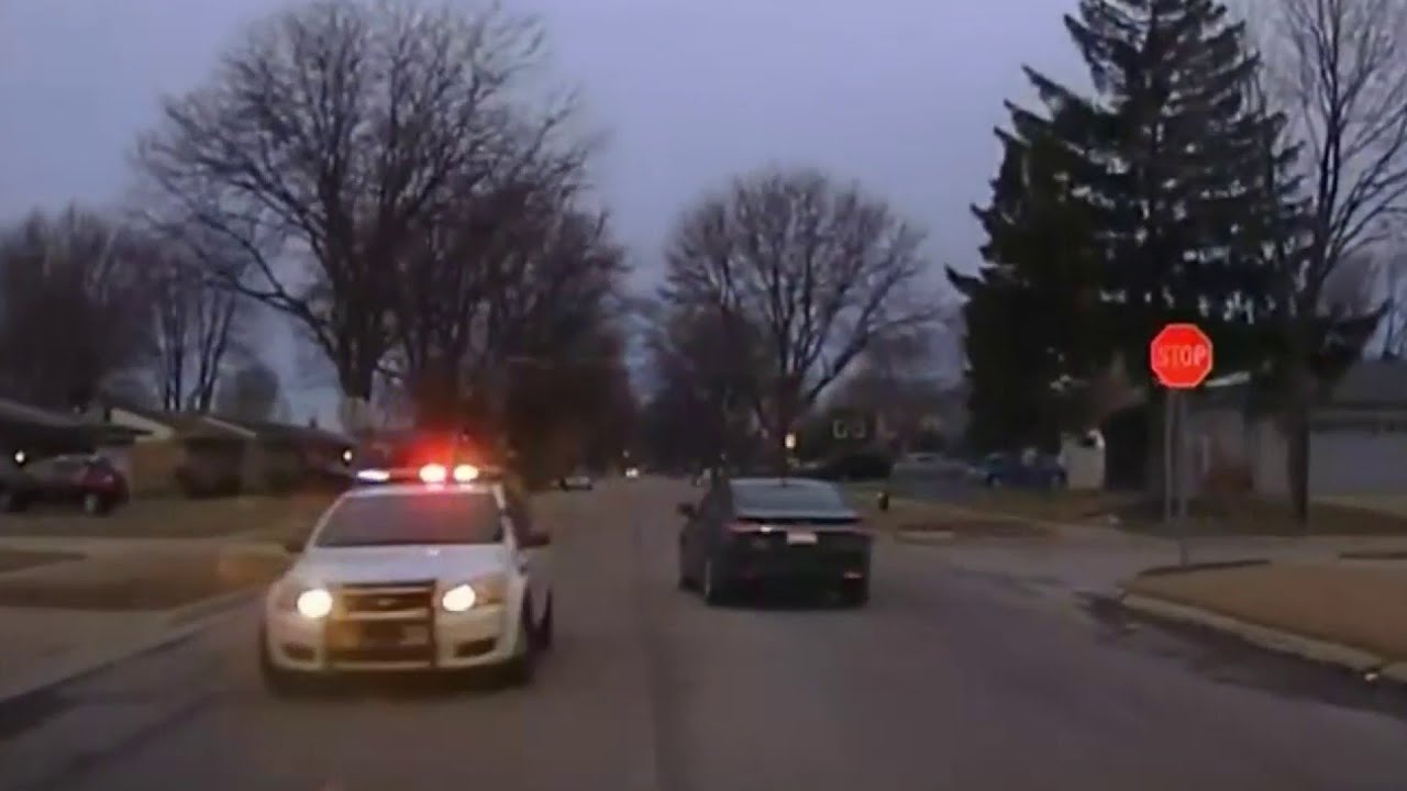 Video shows chaotic police chase in Macomb County