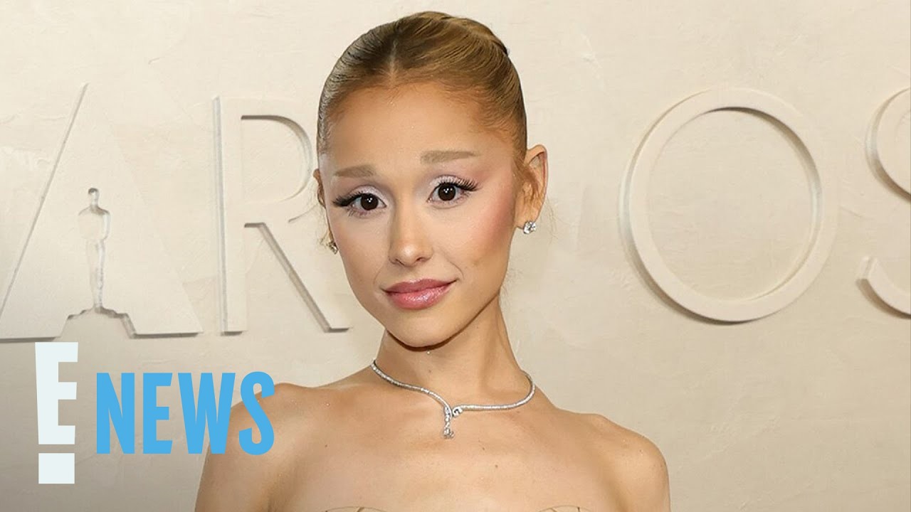 Why Ariana Grande Wants "a Tiny Mouse" to Play Her in a Biopic | E! News
