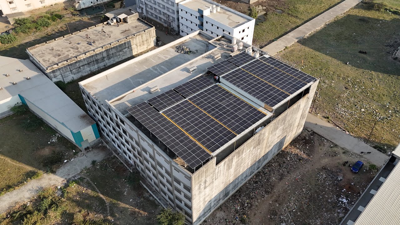 160 kW On Grid Solar Rooftop System at Surat, Gujarat 