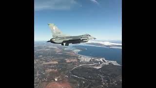 F-16 Fighter Jet Mach Speed Demonstration #military #aviation #f16