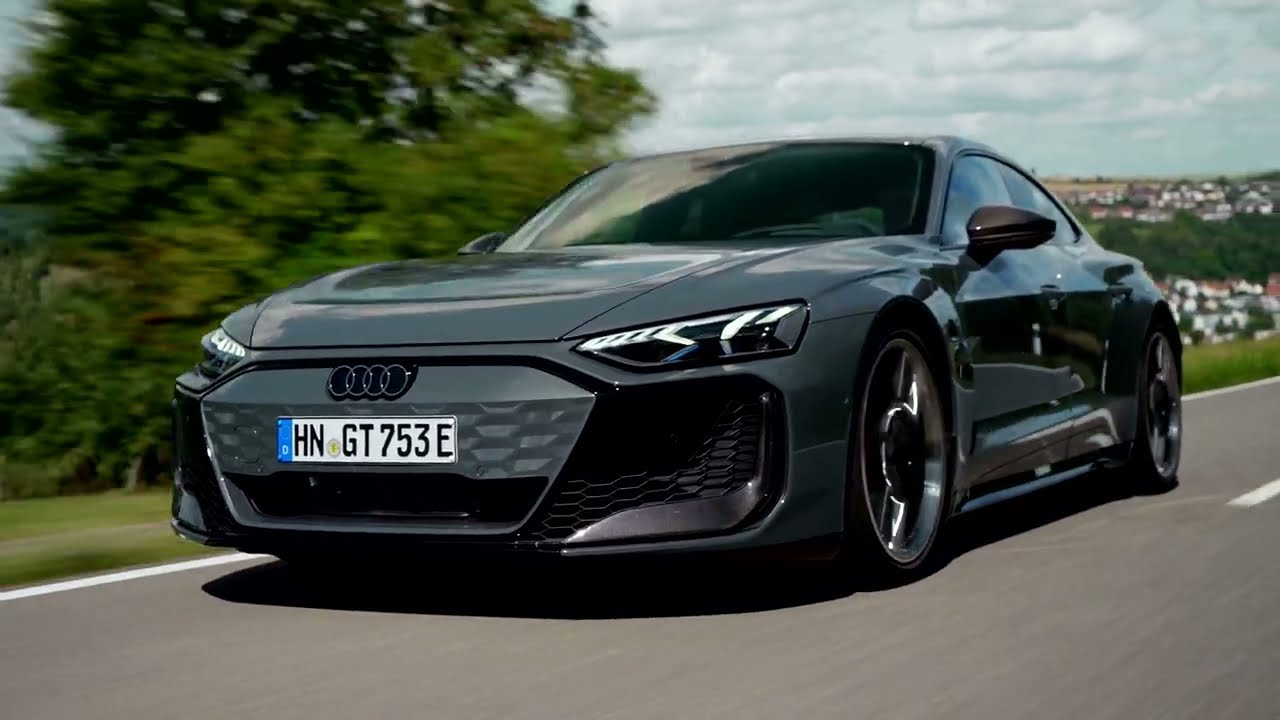Audi RS e-tron GT - Nimbus Grey (B-Roll)