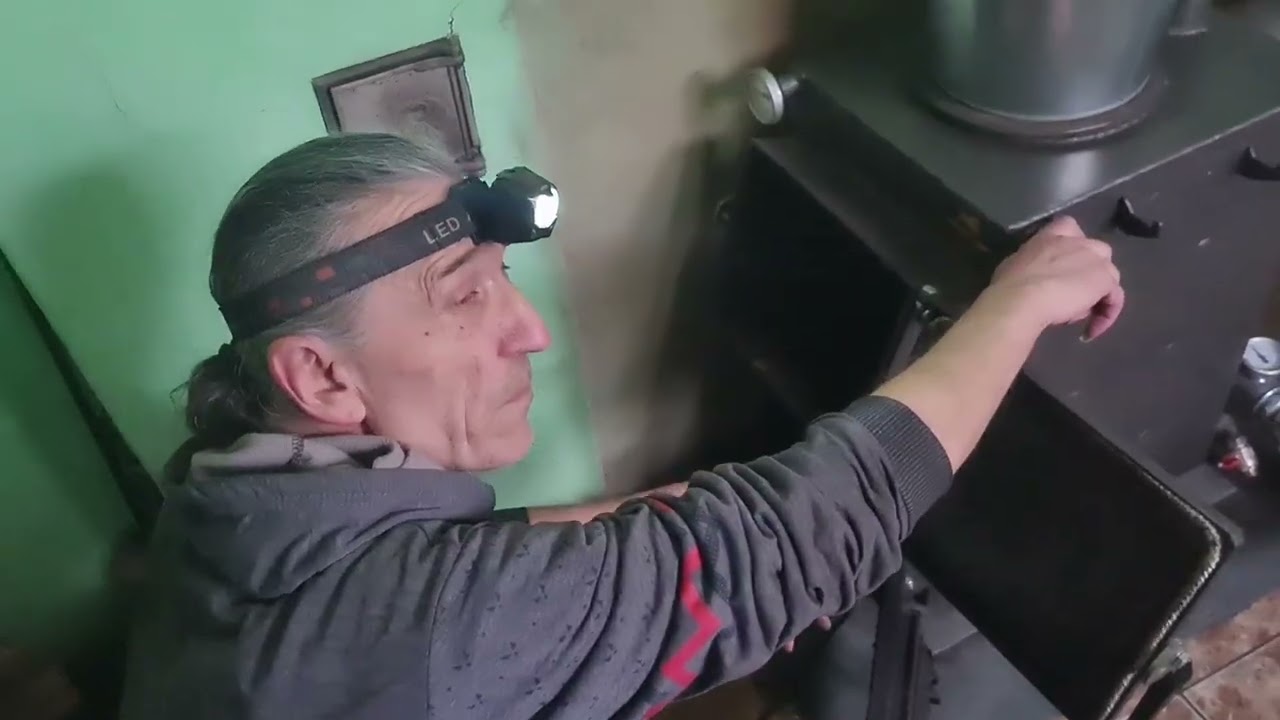 У нас знову ЧП! Жахи та мінуси твердопаливного котла. Повінь на городі.