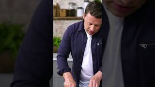 3 Minute Tomato Sauce | Jamie Oliver