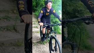 Stairs #biking #mugshot #mtb #trail #blackbeatles #bikinglife #juicewrld #small