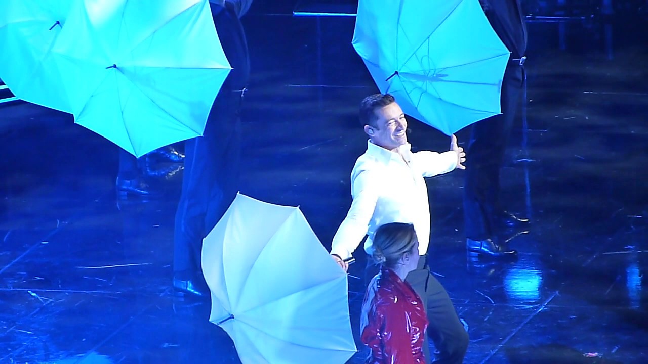 Hugh Jackman - Singin' in the Rain  (Live Bercy)