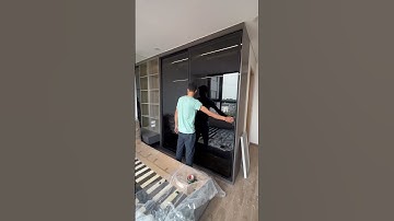 Cánh lùa cánh kính tủ áo