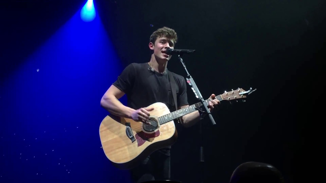 Shawn Mendes Patience - Shawn Mendes World Tour Enmore Theatre Sydney NSW  2/11/16 