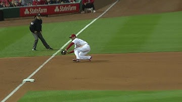 MIL@STL: Carpenter scoops and throws for the out