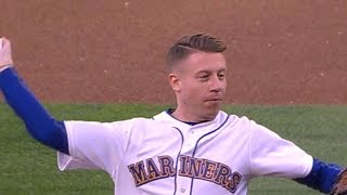 4/29/16: Hernandez's strong outing leads Mariners