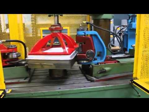 Video MÁY CẮT VIỀN VÀ UỐN MÉP TRÒN KHAY INOX - MR XUÂN 0904... - youtube