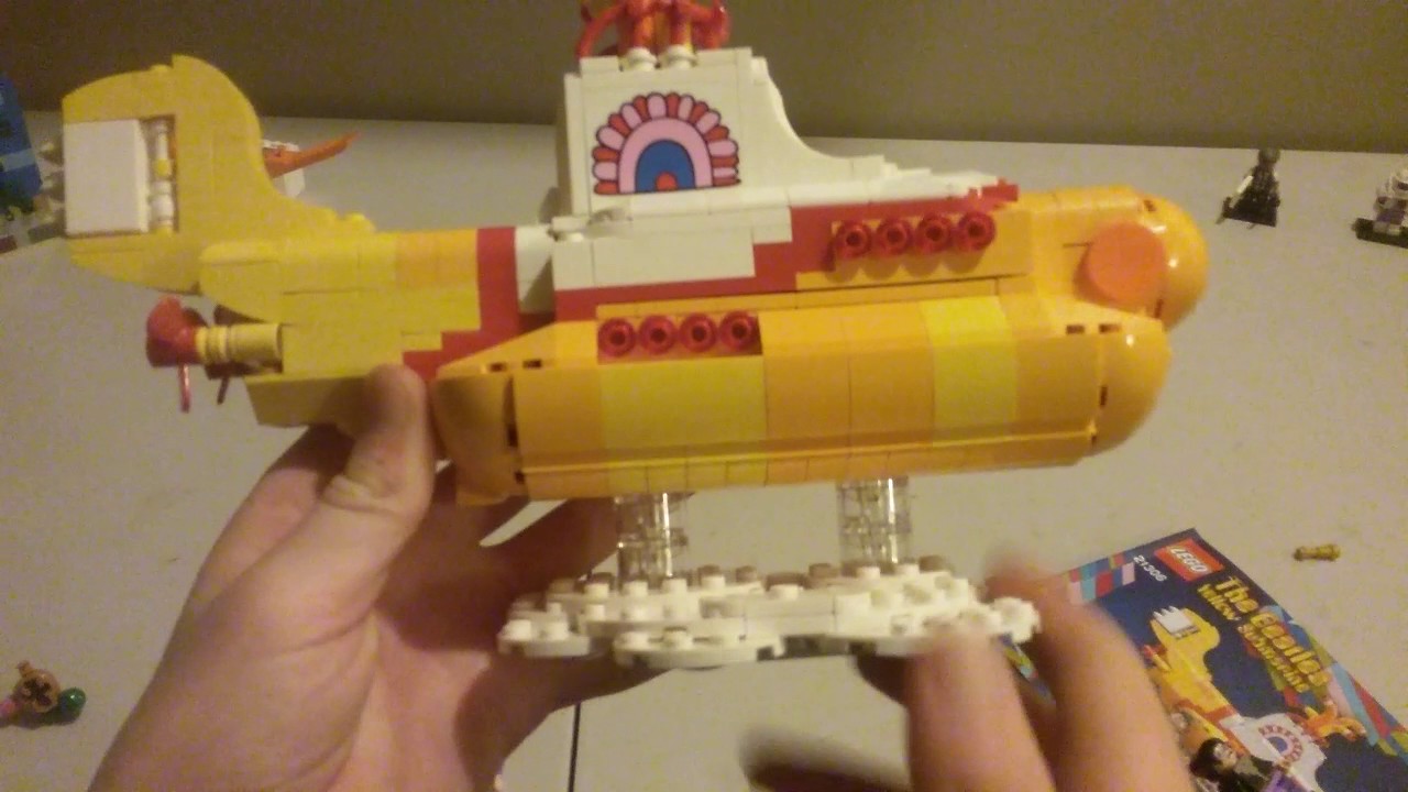 Lego set yellow submarine. YouTube