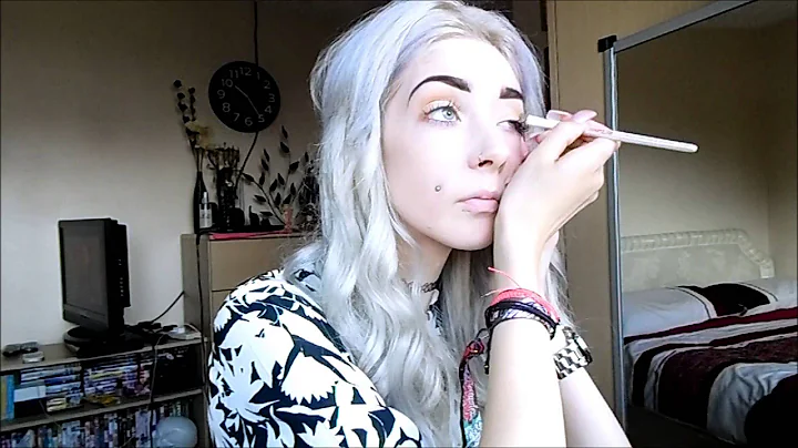 Danielle Hunt make-up tutorial