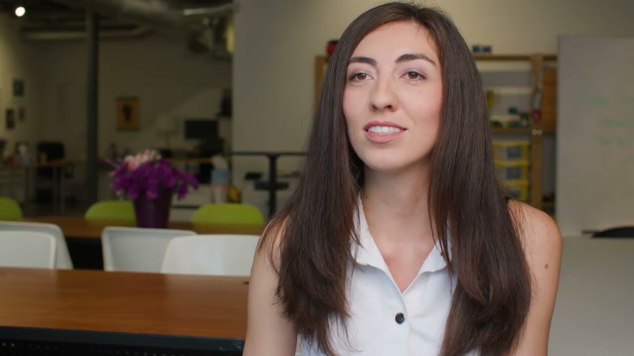 Spectrum Digital Education Grant Supports Latinitas