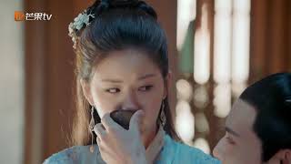 《三千鸦杀》九云抱覃川被捉 场面好刺激【芒果TV青春剧场】 《三千鸦杀》九云抱覃川被捉 场面好刺激【芒果TV青春剧场】