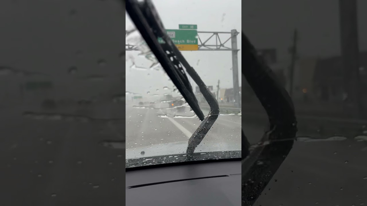 Never use hazard lights during the heavy rains and fogs!!! 