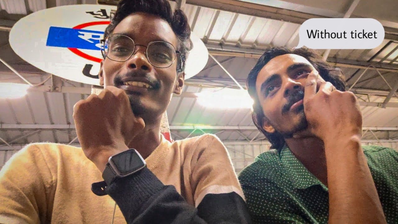 Unexpected Train Journey in Indore-Daund Express 😲😰 | VLOG 93