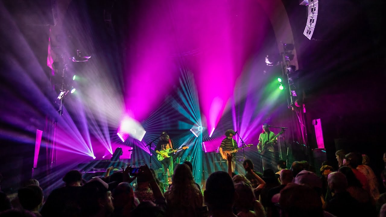 Dogs In A Pile - Full Show - 04/04/2025 - Mr. Smalls - Millvale, PA