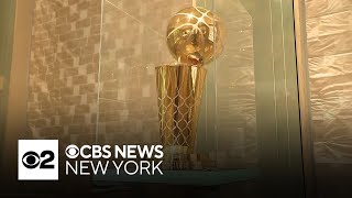Knicks fever still running high across NYC screenshot 3