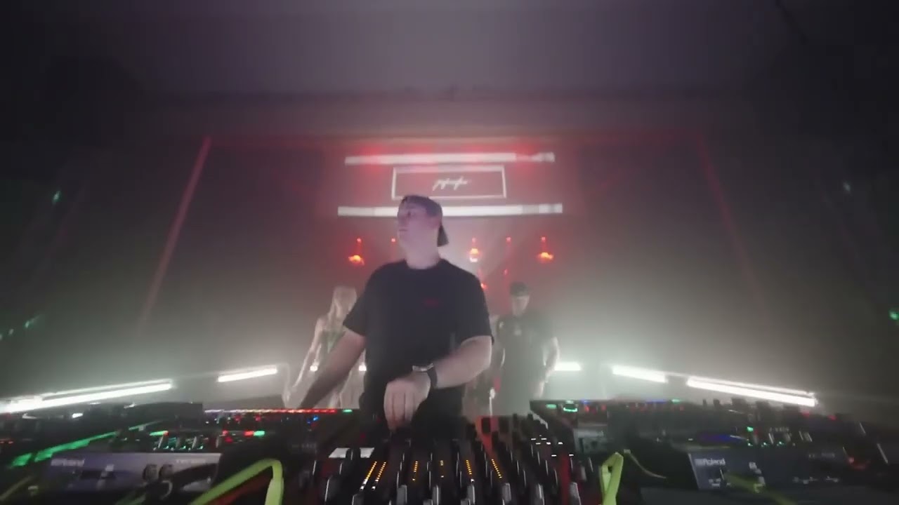 TiefUndTon at Uckerseehalle Prenzlau 2025 All Night long 