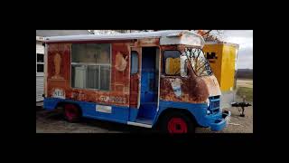 RUSTY OLD Mr Softee Truck Playing Mr Softee Tune CHIME TEETH MISSING
