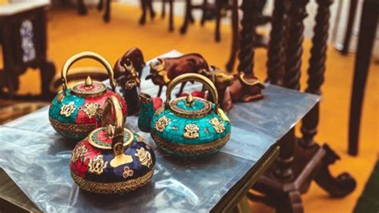 The Kunj A cultural destination showcasing Indias handicrafts and handlooms in the heart of Delhi