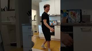 Ich STREAME bei Alvi daheim!  #fortnite #fortnitedeutsch #fortniteclips #derjonzy #alvivb