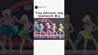 She didn't let her friend down 😍❤️ #cute #funnybaby #kids #viralvideo #dance