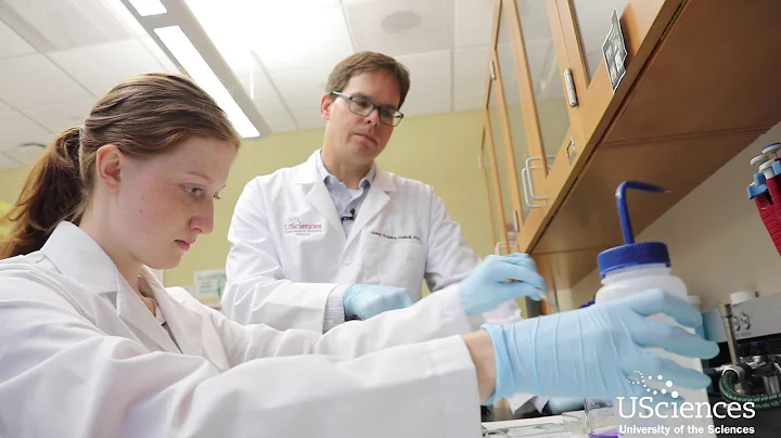Microbiology Lab Studies Plant Pathogens to Gain A...