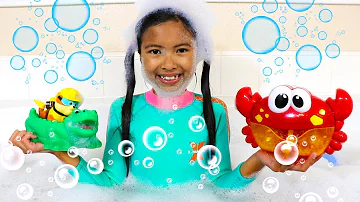 Bath Song | Wendy Pretend Play Nursery Rhymes Songs for Kids Toys and Colors