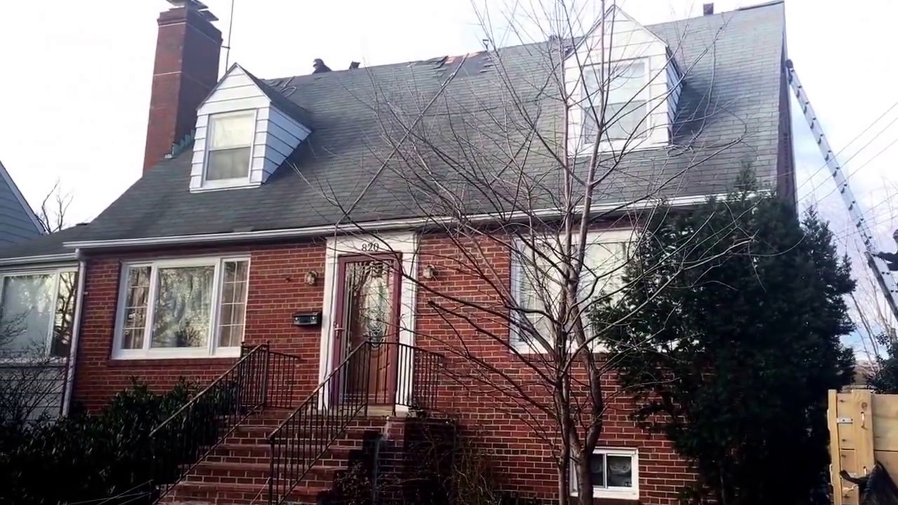 Complete Roofing Solutions installing new roof in Arlington Virginia.  Certainteed Landmark shingles