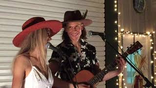 Lance & Lea Backyard PopUp Concert Tour. Sarasota, FL  -  Millers Party