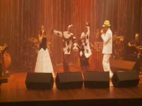 Noite dos Mascarados - Vania Abreu e Marcelo Quintanilha - Pierrot e Colombina