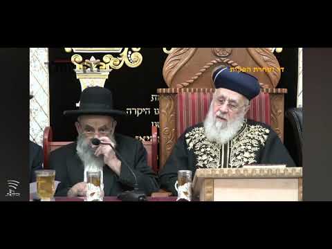 מרן הרב משה צדקה ומרן הראשון לציון רבי יצחק יוסף בקריאה מכתבם של גדולי ישראל נגד גיוס בני הישיבות