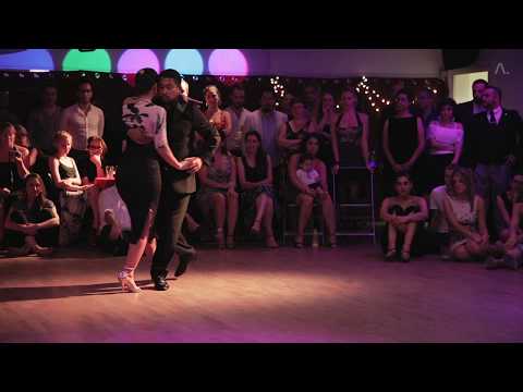 Octavio Fernandez y Malika Pitou-Nicolier Tango Saludos (Milonga La Yunta - Paris)