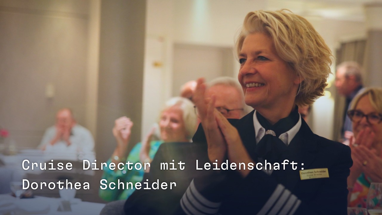 Die Gastgeberin an Bord: Kreuzfahrtdirektorin Dorothea Schneider | MS EUROPA